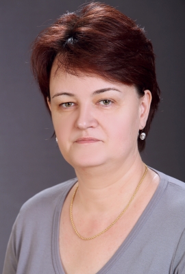 László Éva